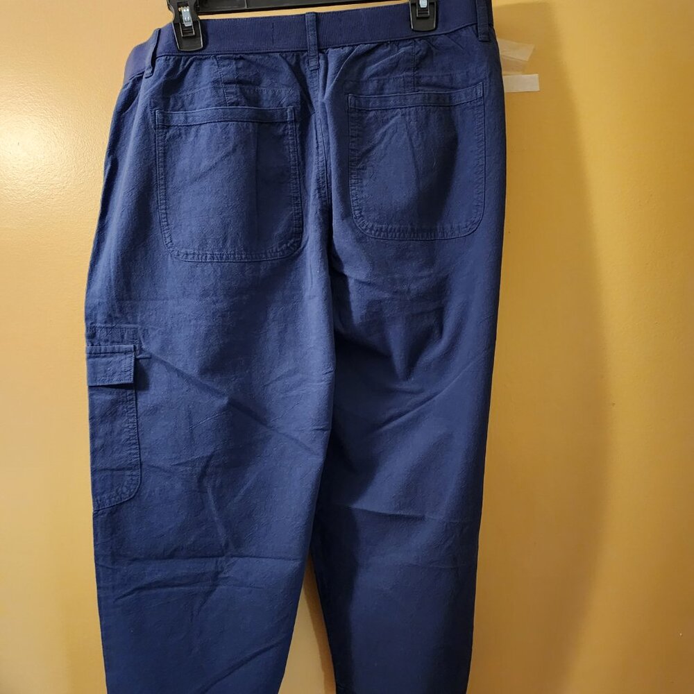 Gloria Vanderbilt Blue Rib Waist Capri - Picture 2 of 4